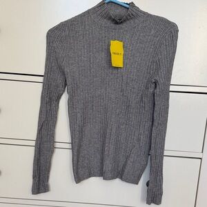 NWT Forever 21 Charcoal Ribbed Mockneck Knit Top
